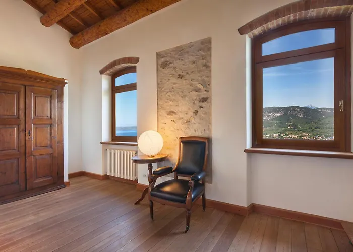 Villa Ca Cantoni With Pool